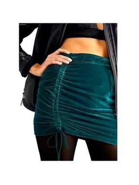 Free People Vivienne Green Velvet Mini Skirt 8